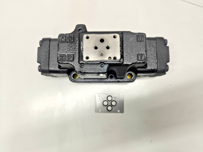 Parker D41VW002C2NJW91  Directional Control Valve - NEW