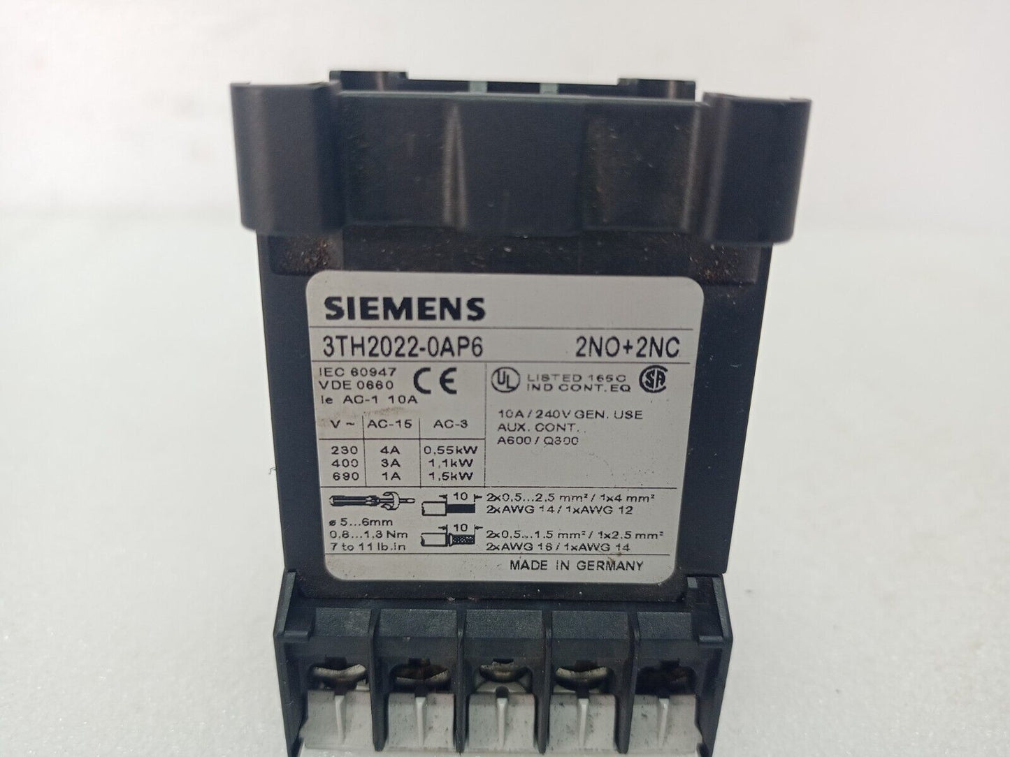 Siemens 3TH2022-0AP6 Contactor relay