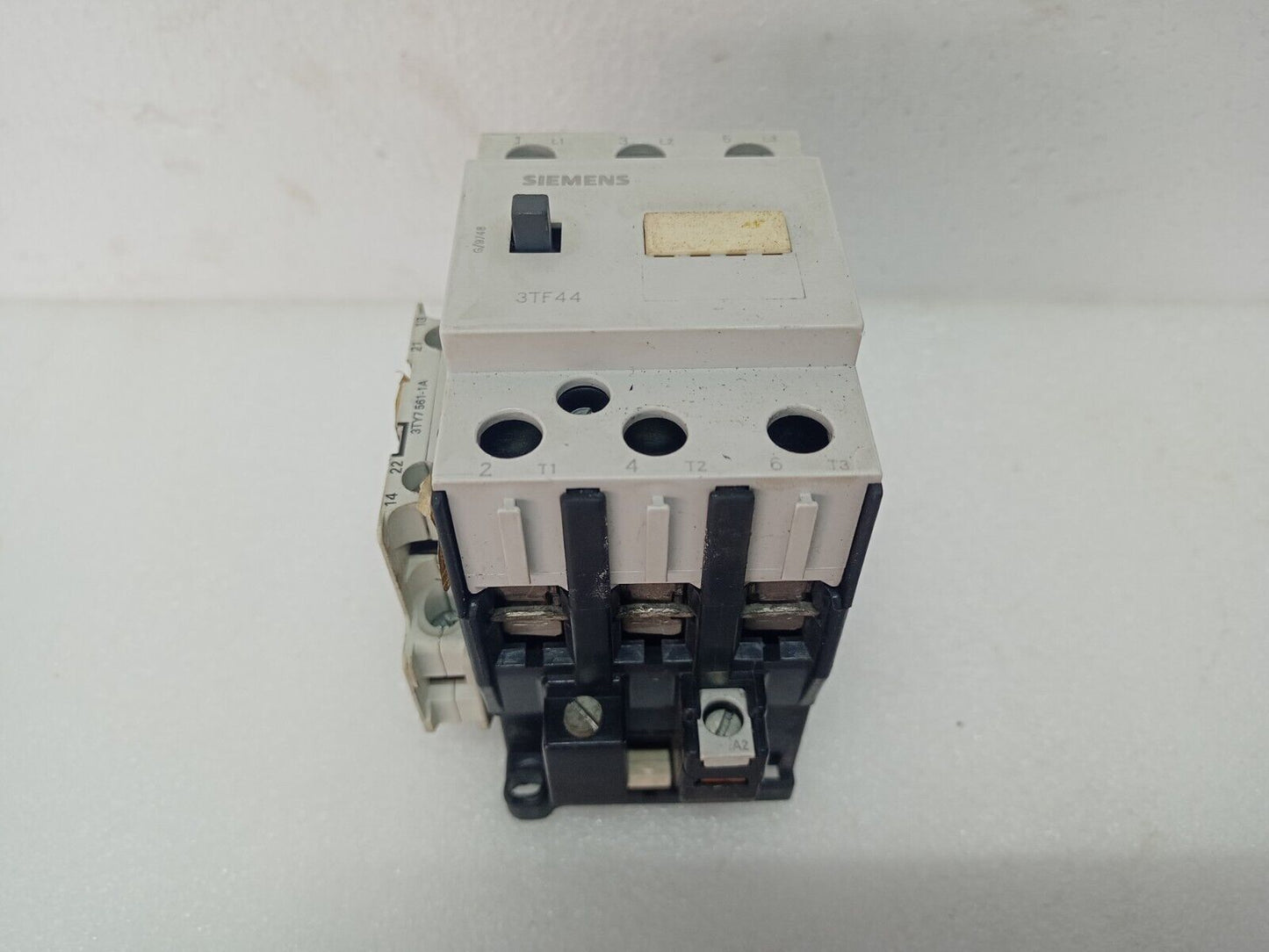 Siemens 3TF4422-0A Contactor 66A 600VAC