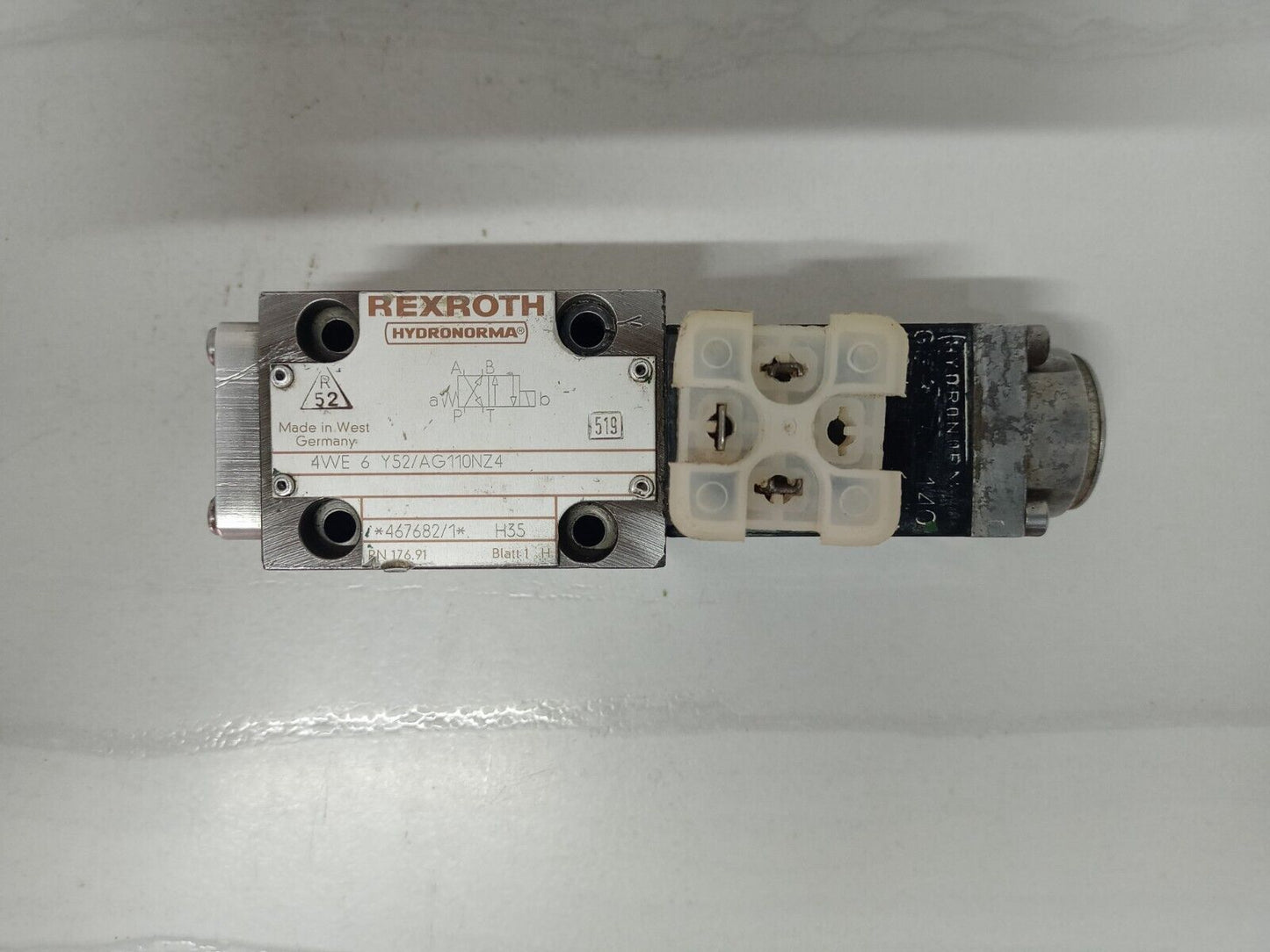 Rexroth 4WE6Y52/AG110NZ4 Directional control valve