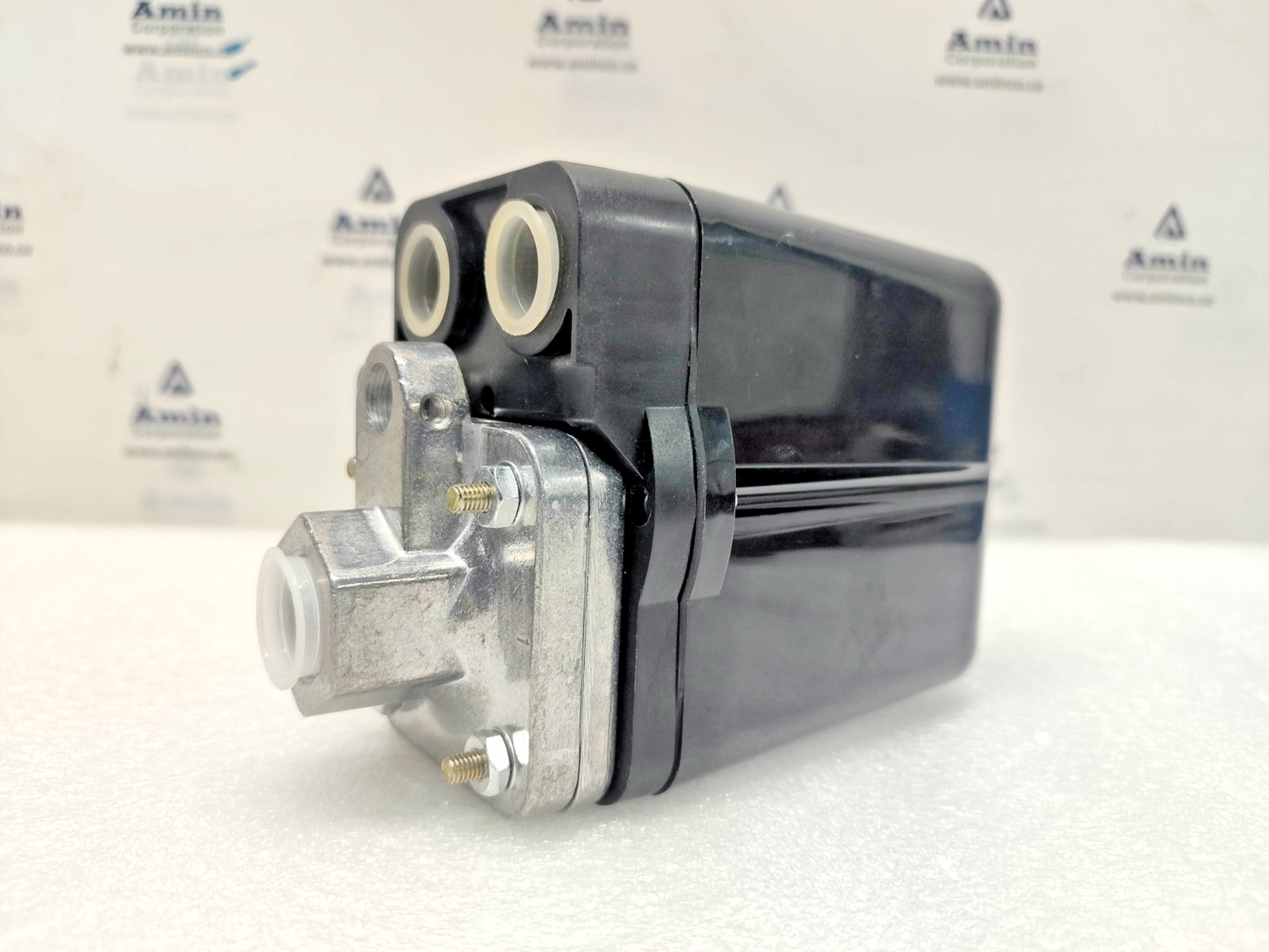 Condor MDR53/25 So-3 Pressure Switch AC-15, 4A, 250V, 1-1.5bar - NEW