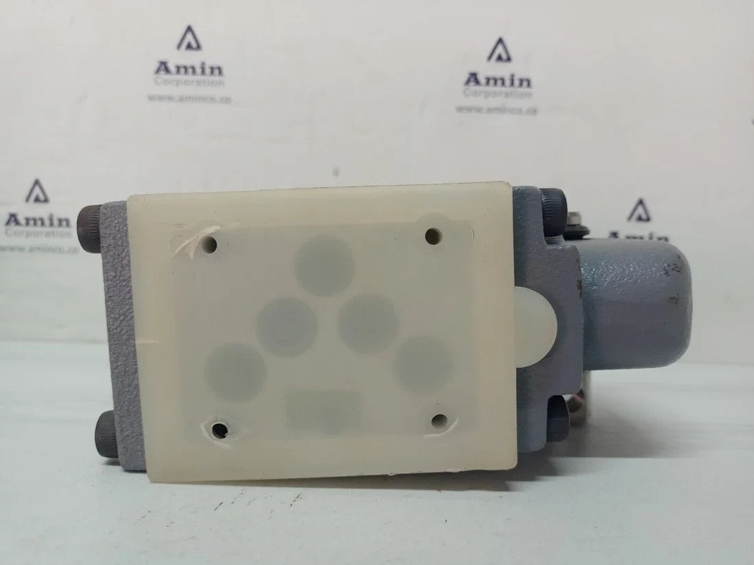 Tokyo Keiki Tokimec DG17S4-016N-JA-25 Directional control valve - NEW
