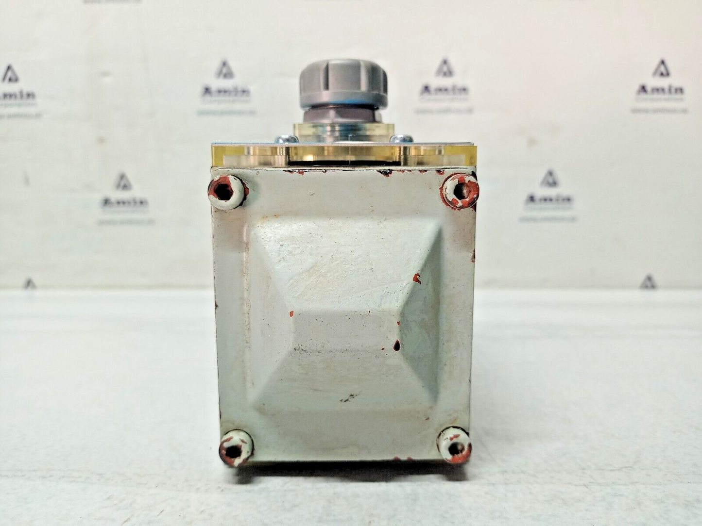 KPM Kawasaki DE10P-10-204-D100AL-L93 Solenoid Valve - NEW