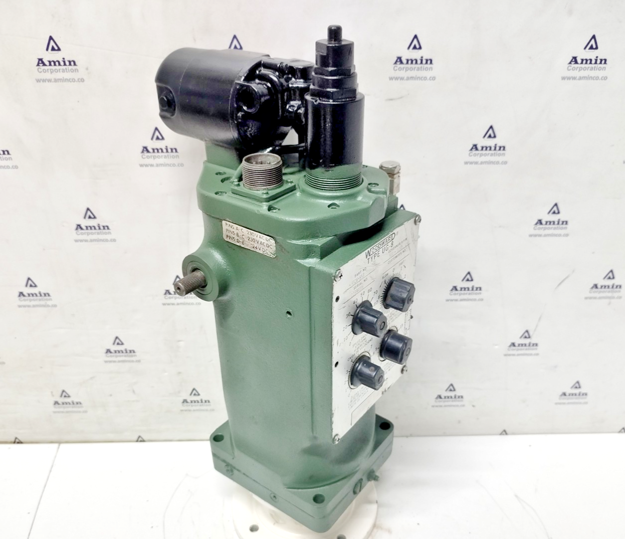 Woodward UG-8 Governor part No. : 8526-553 RPM: 500-1200 - TESTED