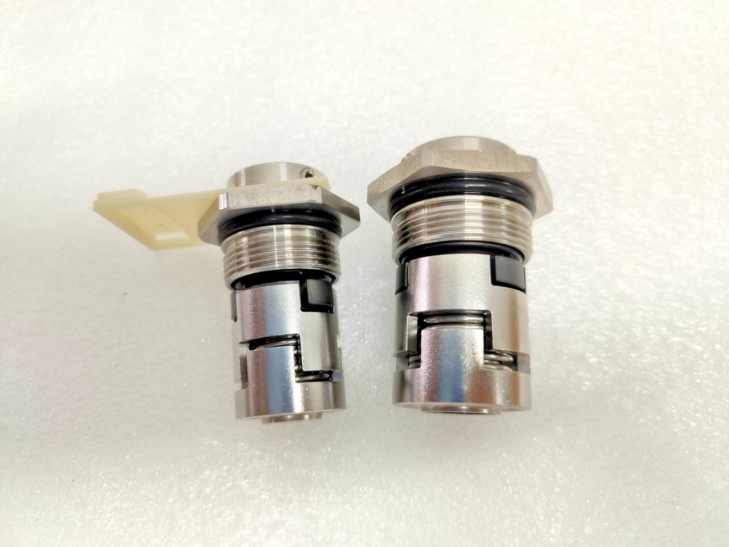 Grundfos 96455086 Kit Shaft Seal CR/I/N 1S/1/3/5 HQQE Seal size: 12mm+16mm - NEW