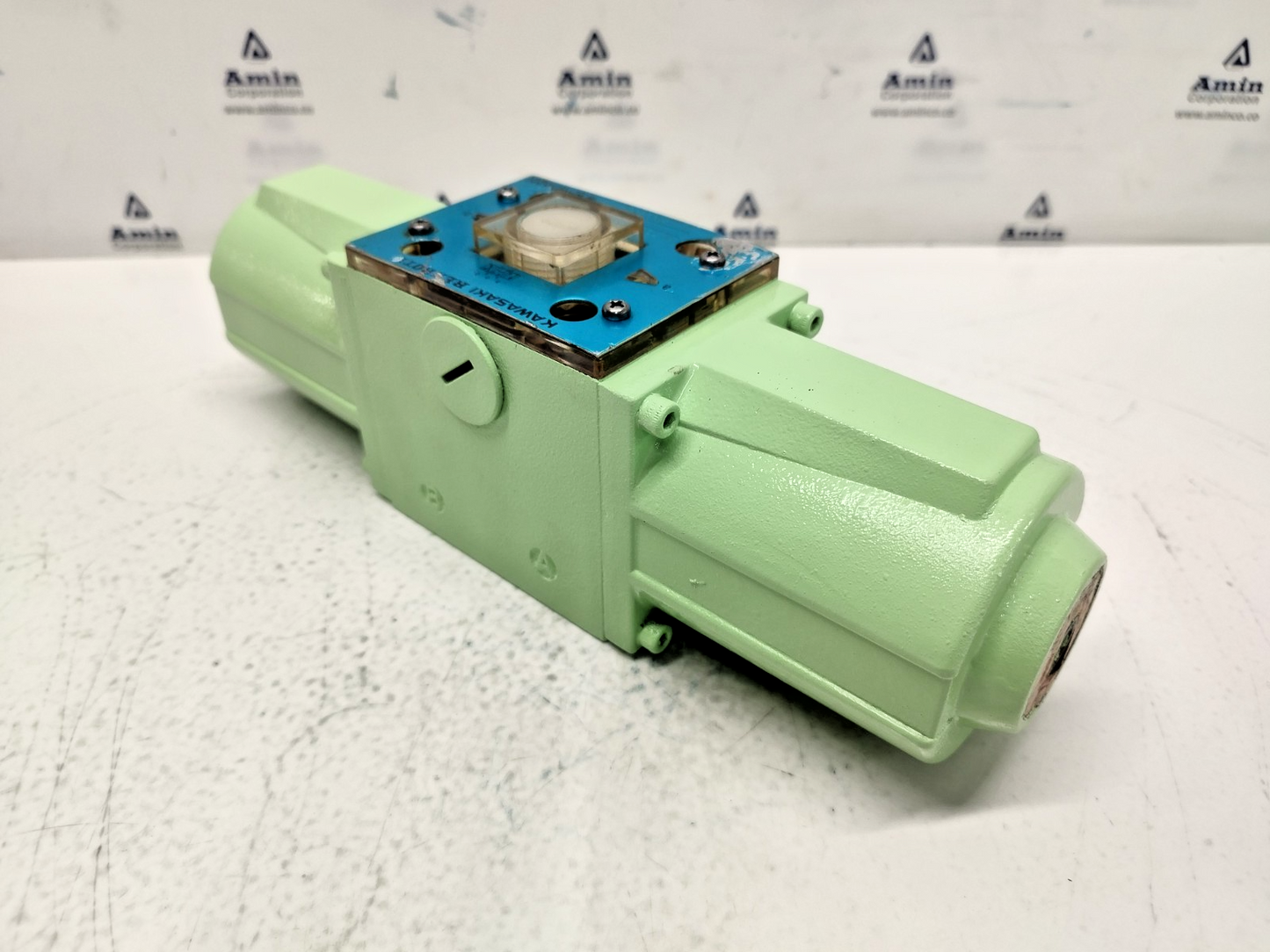 Kawasaki Rexroth 4WE10GL-10L0/LG24NDL Solenoid Valve - NEW