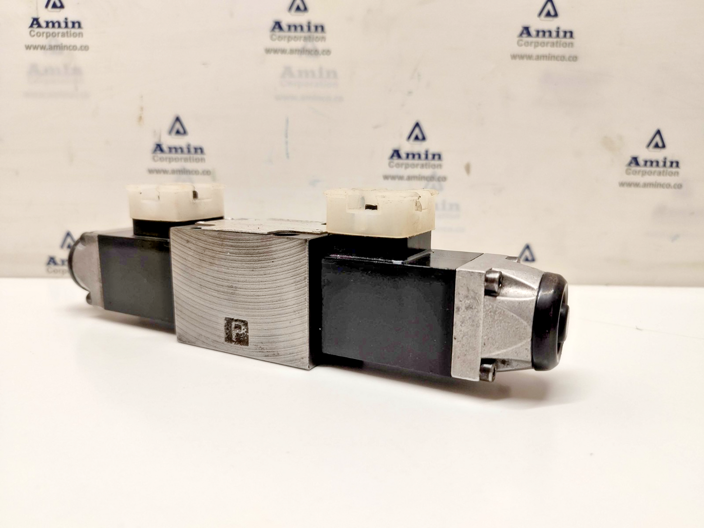 Rexroth 4WE6D52/OFAW220-60NZ4/T06 Directional Control Valve