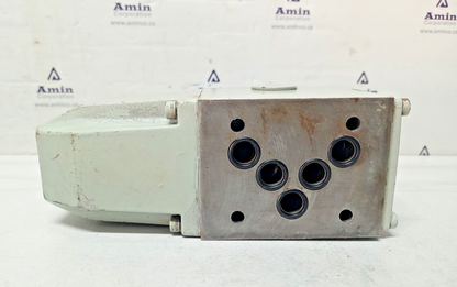 KPM Kawasaki DE10P-10-204-D100AL-L93 Solenoid Valve - NEW