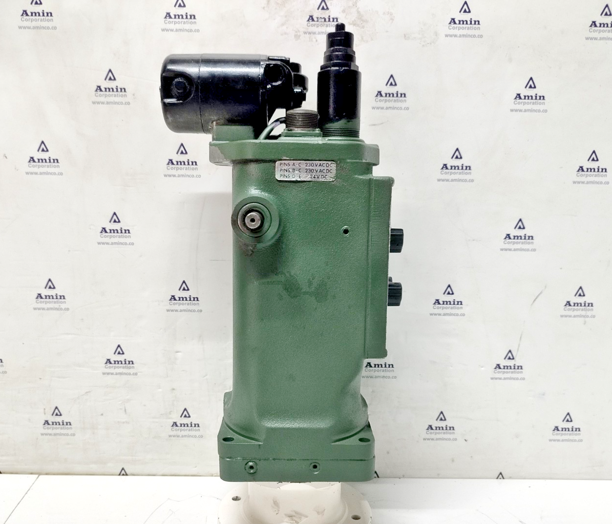 Woodward UG-8 Governor part No. : 8526-553 RPM: 500-1200 - TESTED