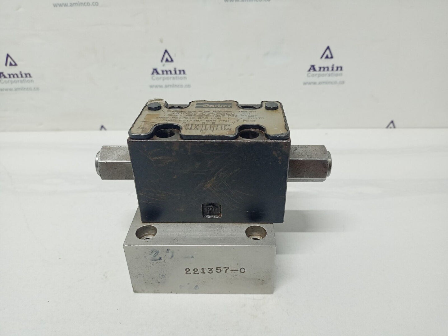 Parker D1VP2CV Directional Control Valve