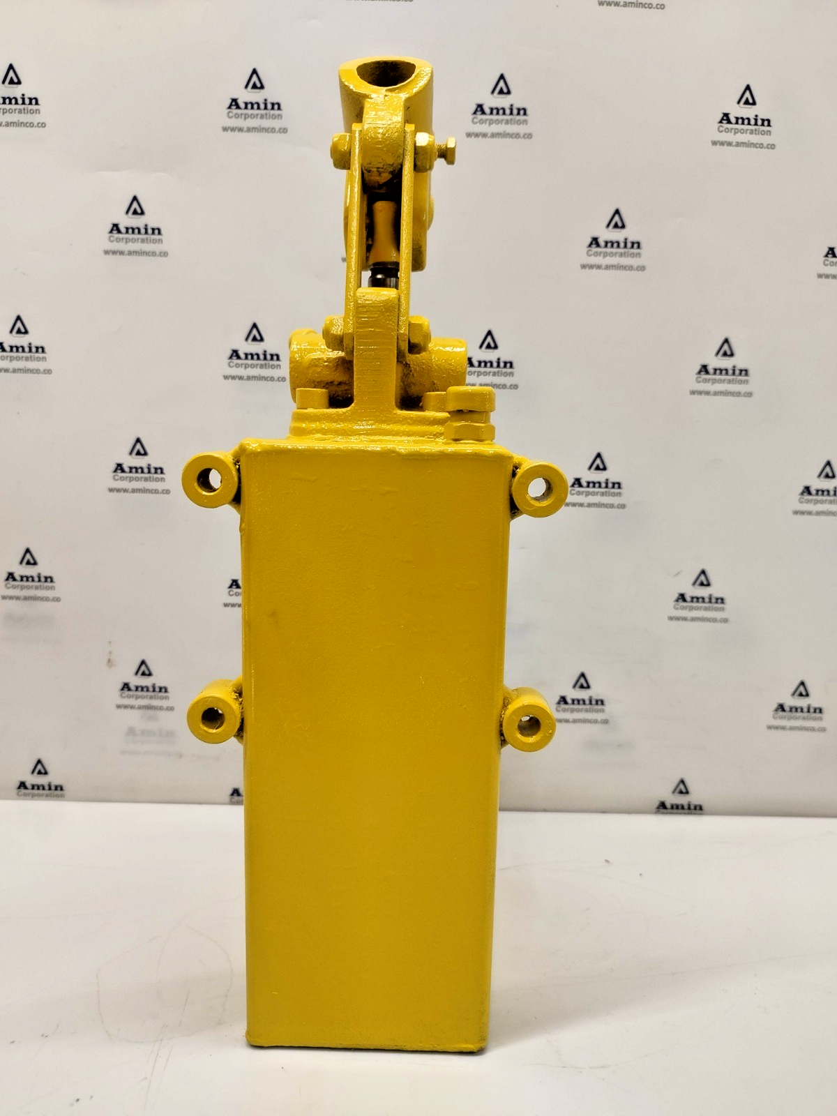 By Controls Inc 721XV2108 Double Acting SW cooling system for Thruster 120bar