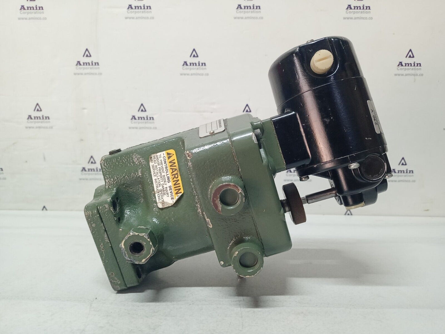 Woodward Governor Part No.: A 8511-483 with Motor