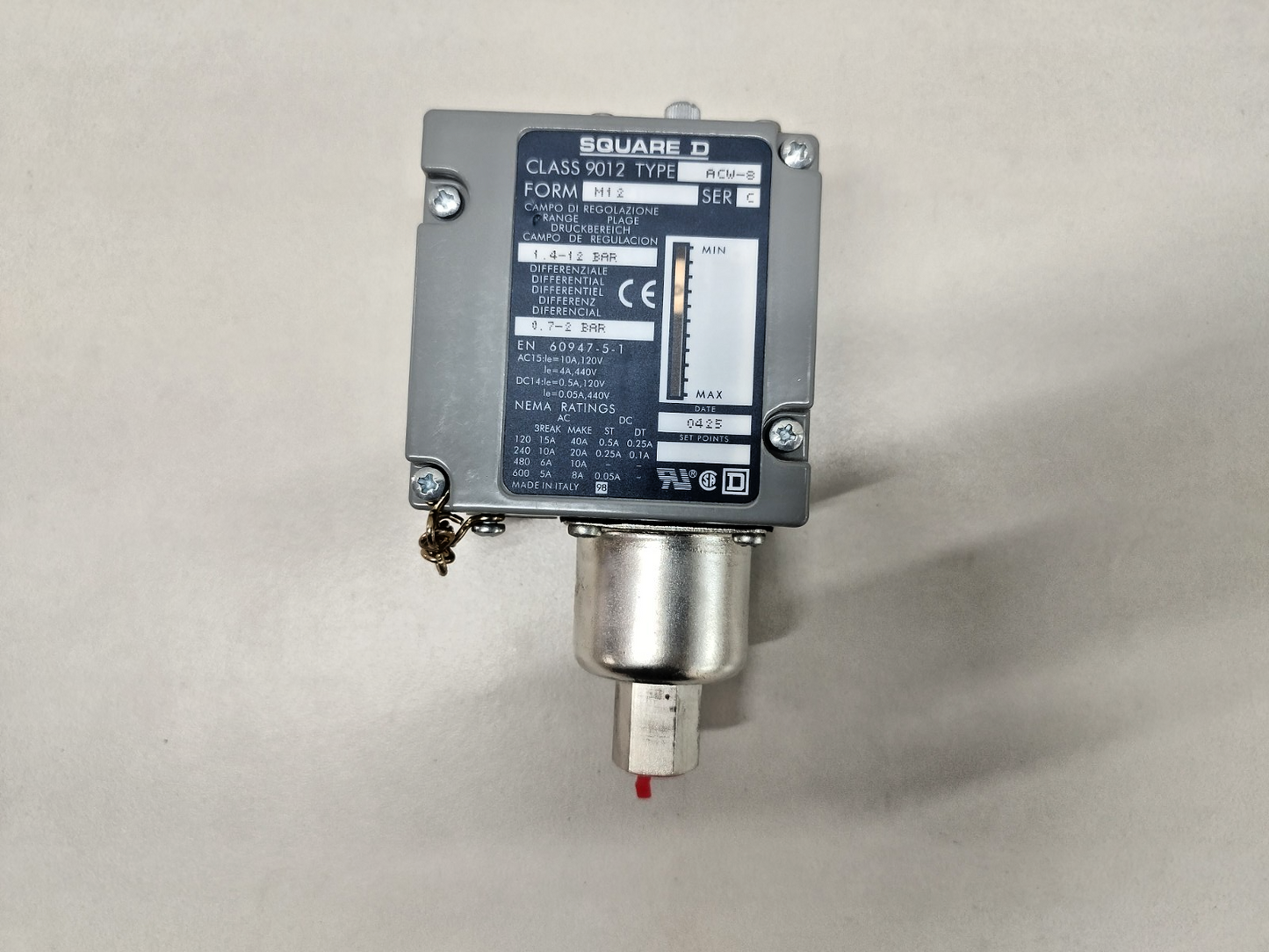 SQUARE D Class: 9012 ACW-8 Form: M12 Ser.: C Pressure Switch - NEW
