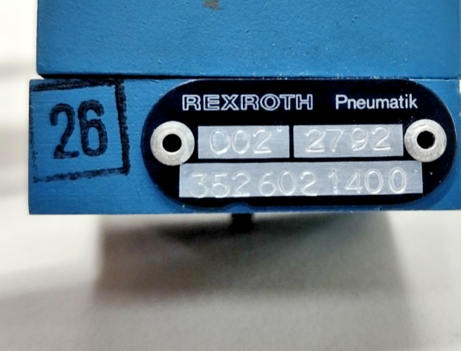 Rexroth 3526021400 Pneumatic Directional Valve - NEW