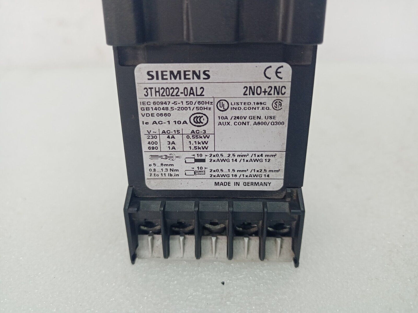 Siemens 3TH2022-0AL2 Contactor relay