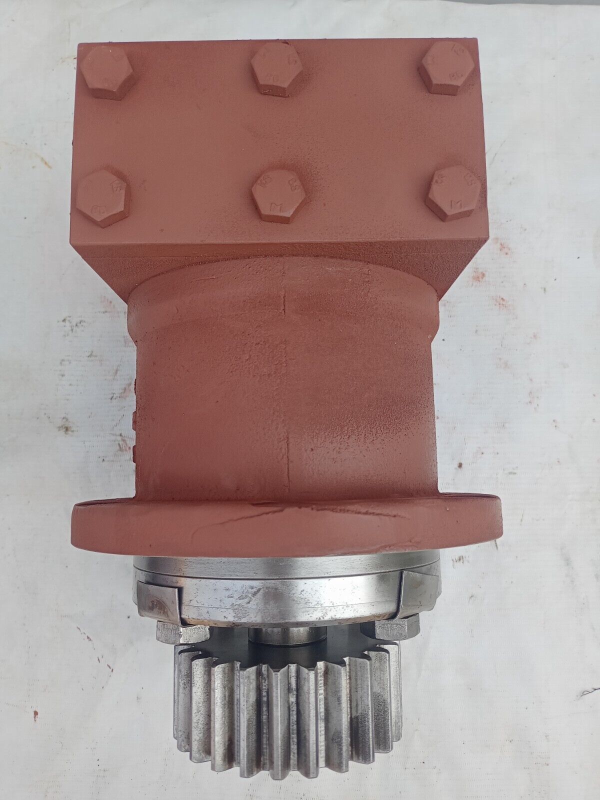 Kvaerner Hydraulic gear pump Port sizes: 1''X3/4'' - Refurbished