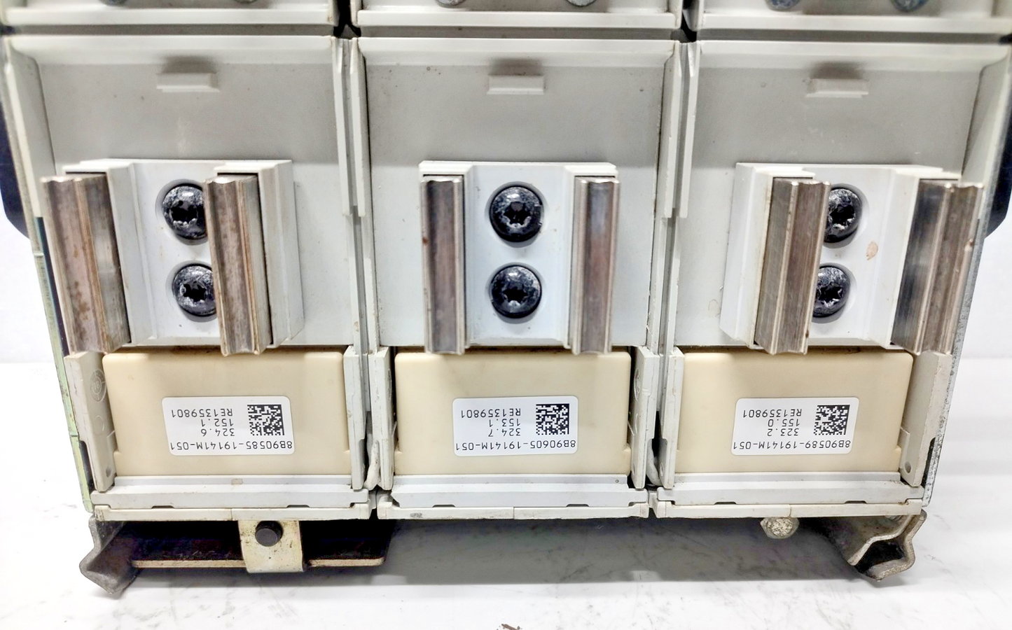 ABB SACE Emax2 Air circuit breaker SACEE2.2N, 1600A, SACE Ekip Hi-Touch LSI