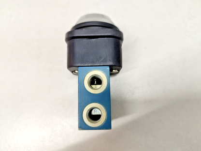 Wabco 5630201240 Pneumatic Directional Valve - NEW