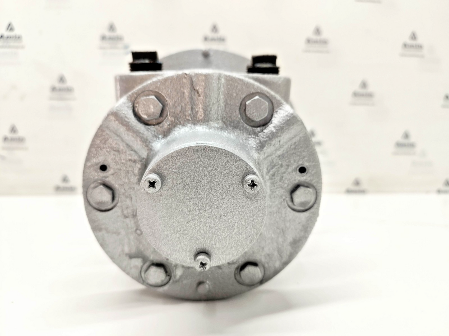 GAST 6AM-NRV-11A Air Motor 4hp, 3kw, 7bar, 3000rpm - Refurbished & Tested