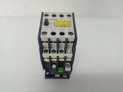 Siemens 3TF4022-0A Contactor