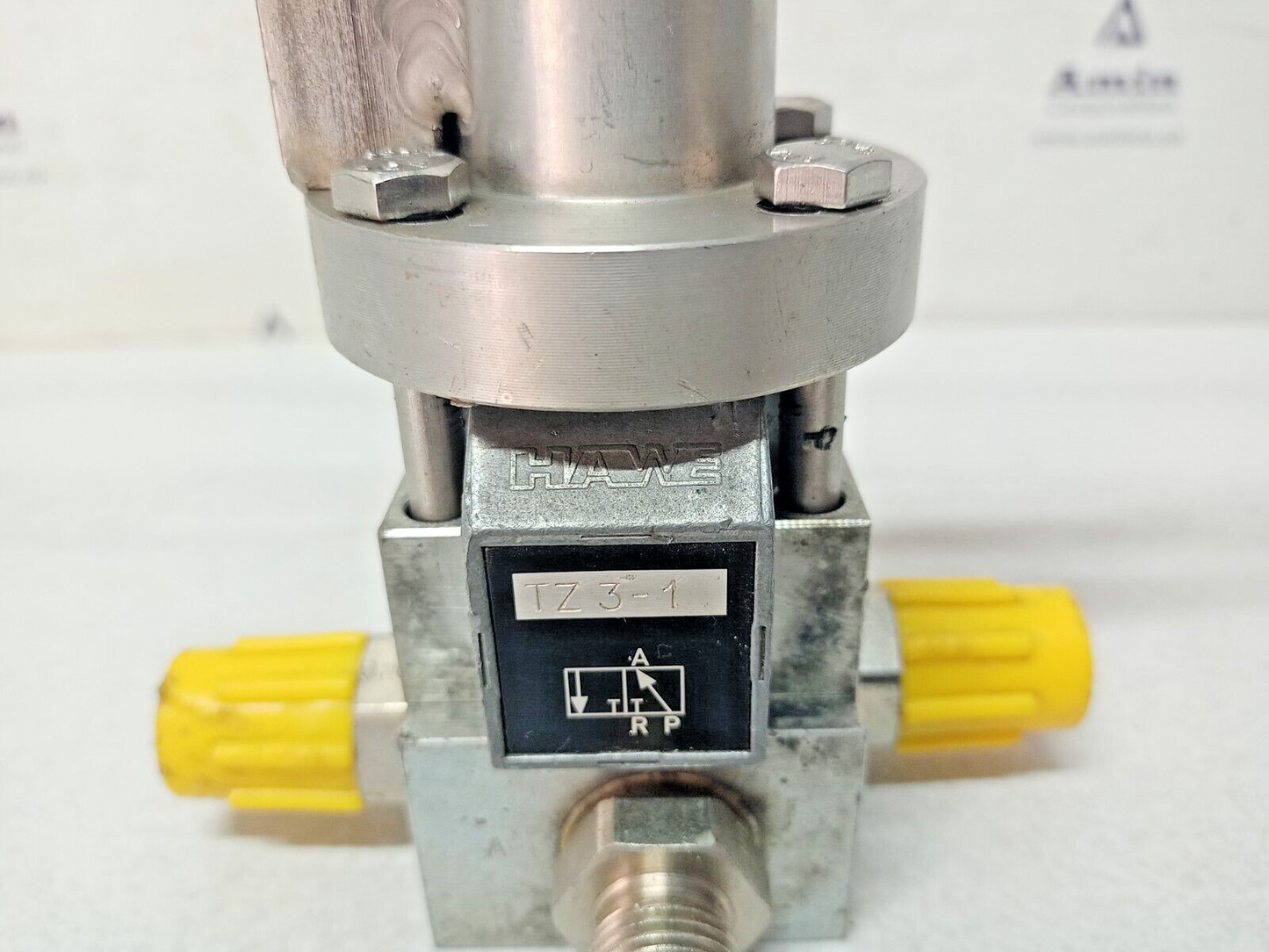Hawe TZ3-1 3/2-way Hydraulic Directional Seated Valve - NEW