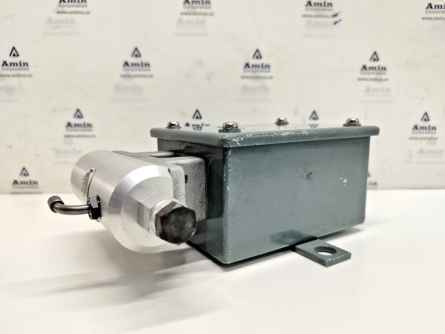 Shimadzu FA-4A-M2 Flow Alarm - NEW