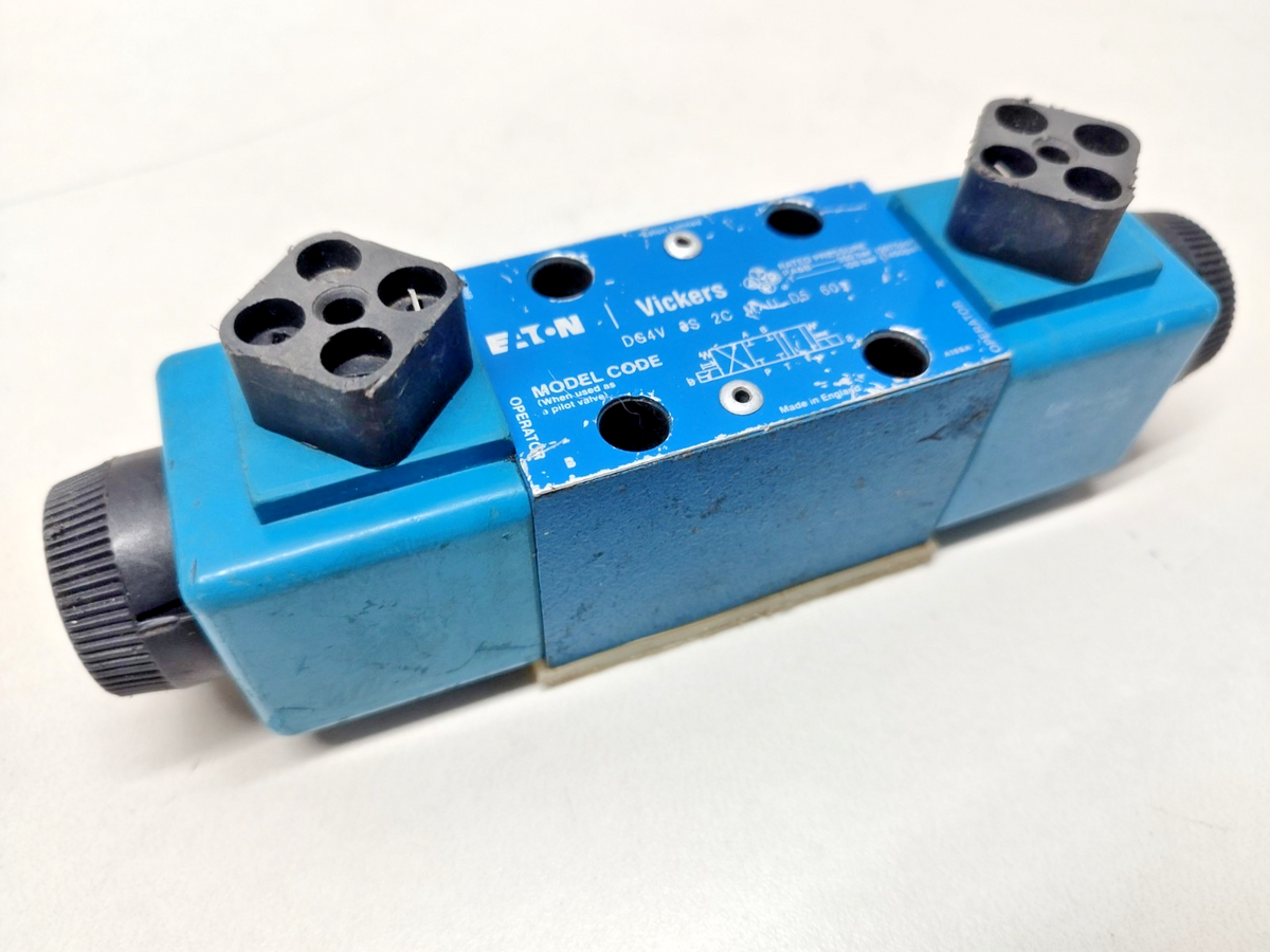 Eaton Vickers DG4V 3S 2C M U D5 60 Directional Control valve - NEW