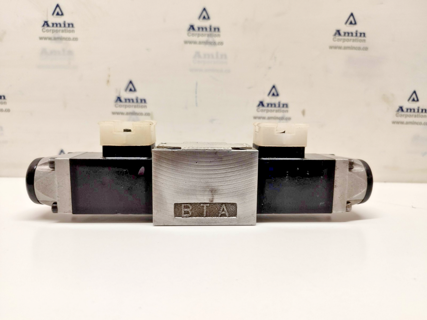 Rexroth 4WE6D52/OFAW220-60NZ4/T06 Directional Control Valve
