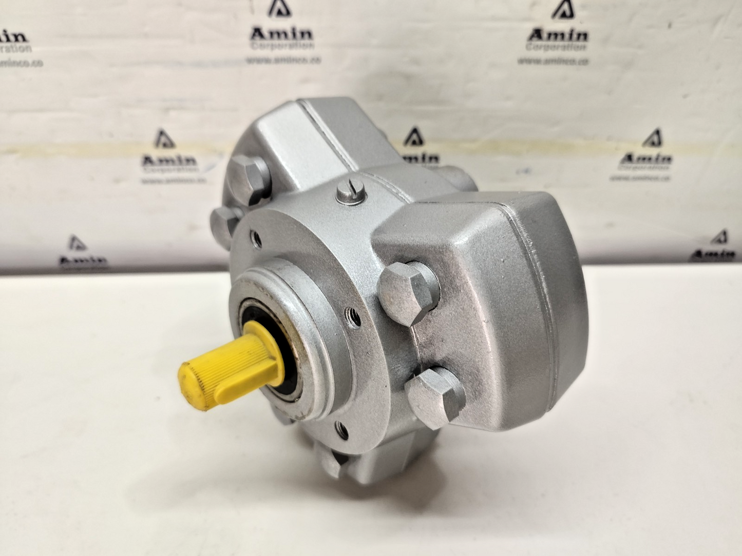 Hawe R2.5 Hydraulic Radial Piston pump 450bar - NEW