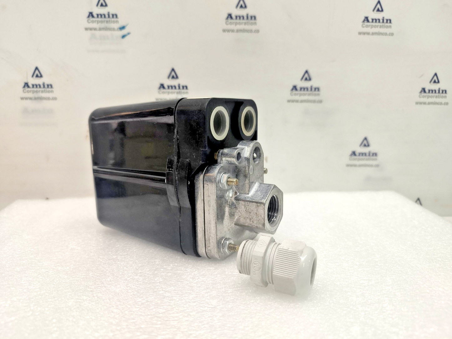 Condor MDR53/25 So-8 Pressure Switch AC-15, 4A, 250V, 4-5bar - NEW