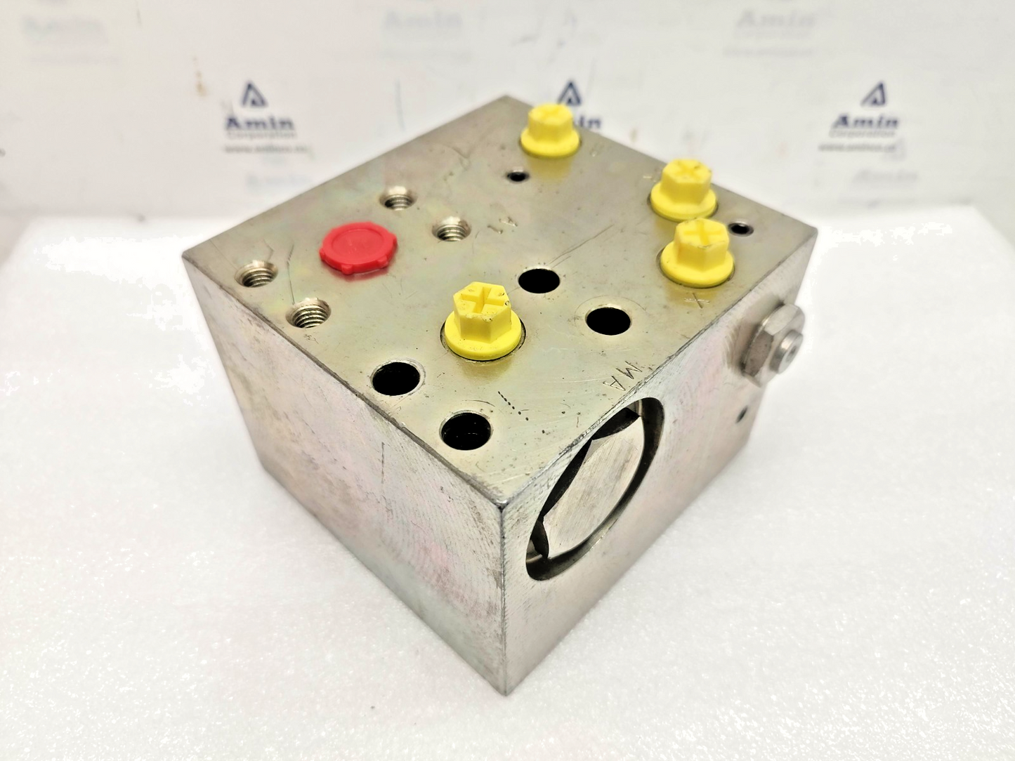 MacGREGOR Cranes 287-9489-802 Hydraulic Valve Block - NEW