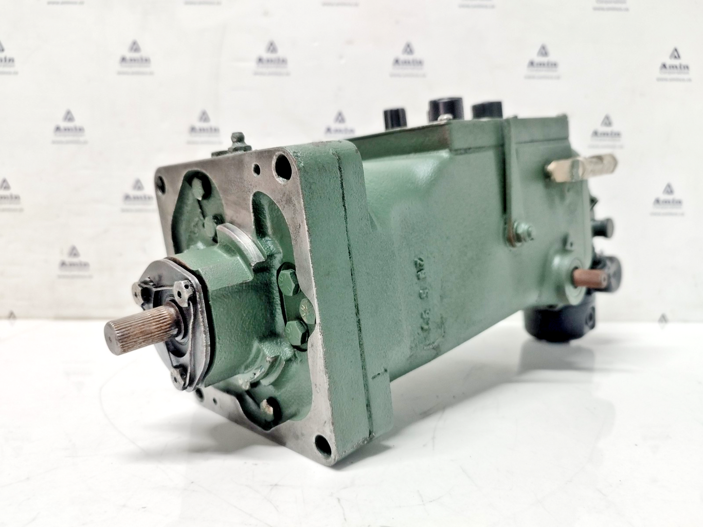 Woodward UG-8 Governor part No. : 8526-553 RPM: 500-1200 - TESTED