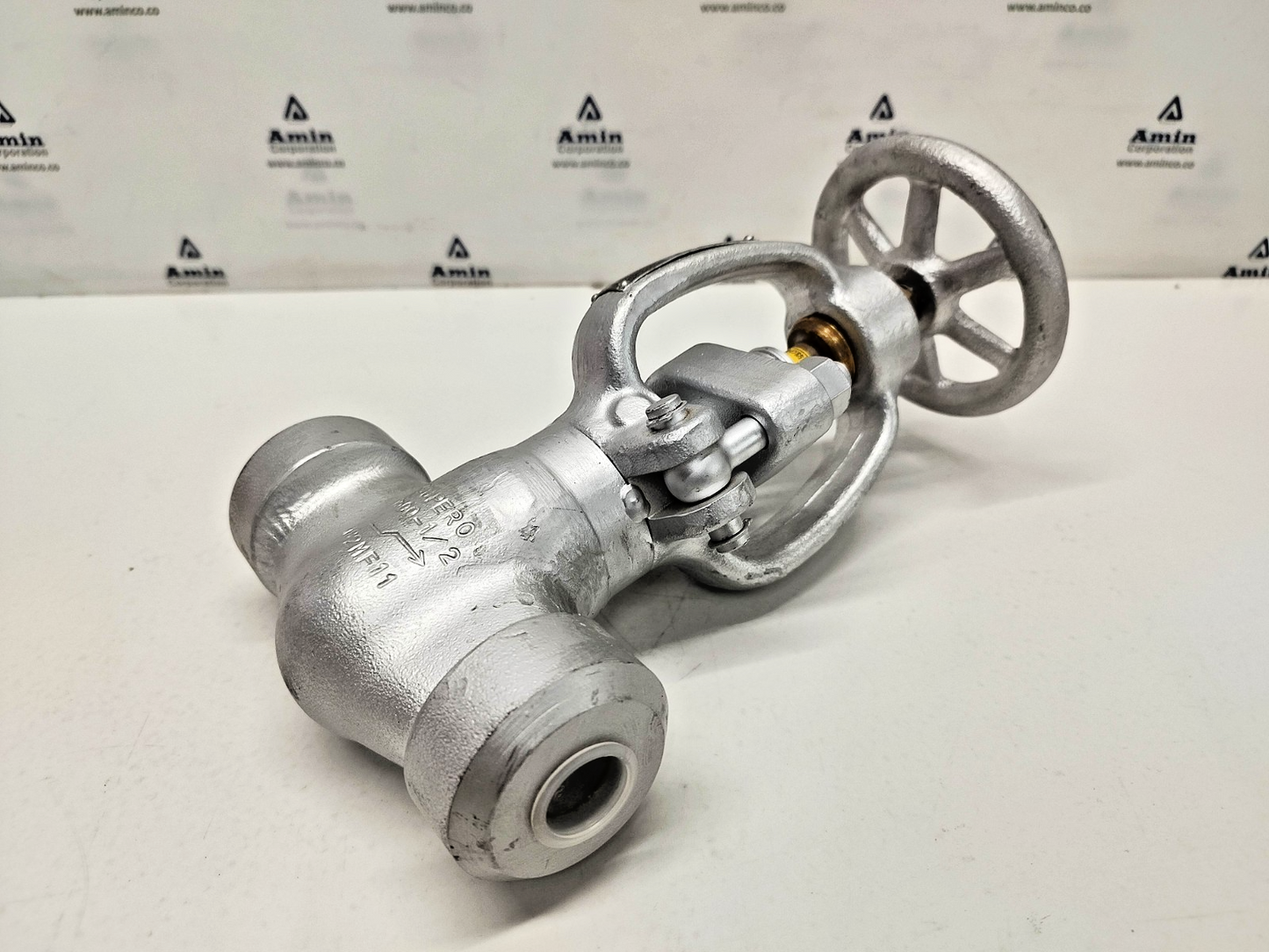 OKANO VALVE V-SH205 Type: 11009 Globe Valve 15mm Class 1500, 258.6 bar - NEW