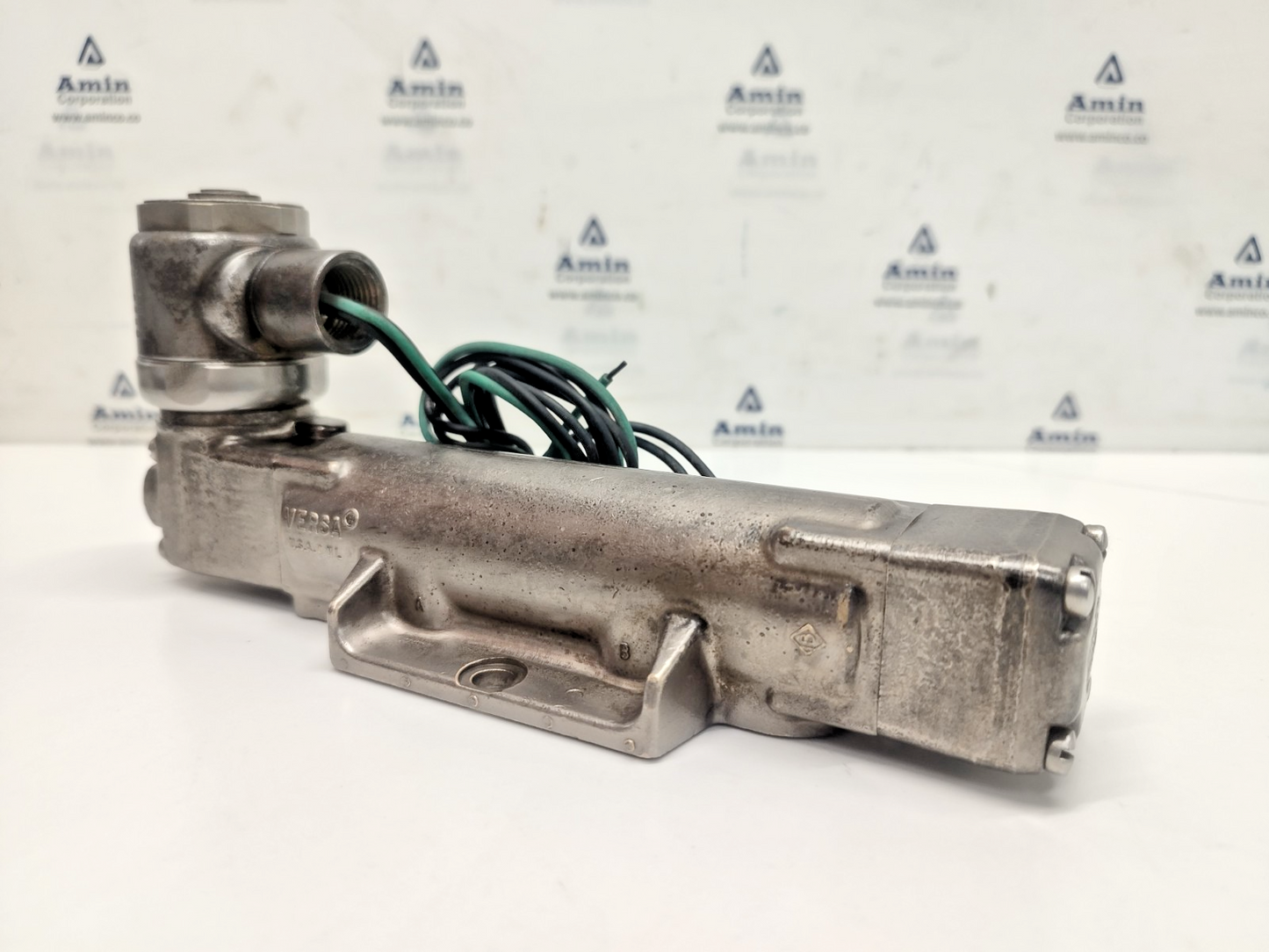 Versa VSG-4532-MS1-XX-A120 Solenoid valve 40-175 psi max. 120V 60Hz