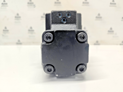 Parker D41VW002C2NJW91  Directional Control Valve - NEW