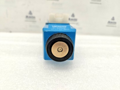 Eaton Vickers DG4V-3-6C-M-U-H7-60 EN38 Directional Control Valve - NEW