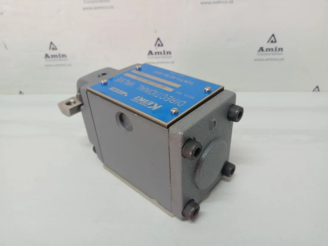 Tokyo Keiki Tokimec DG17S4-016N-JA-25 Directional control valve - NEW