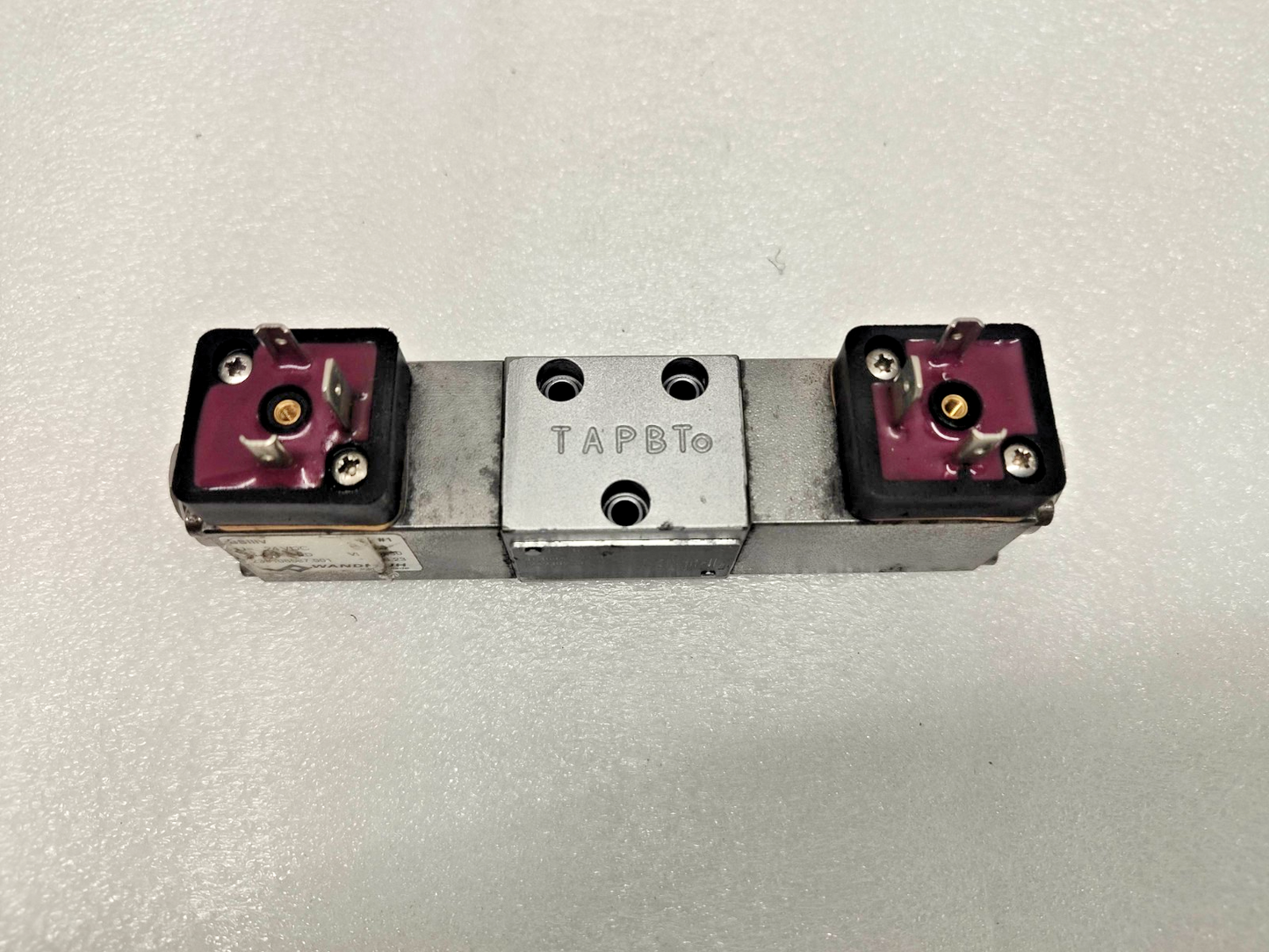 Wandfluh BS4D32-XX-S1533 Solenoid Valve 250bar max, 24VDC