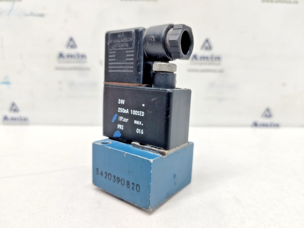 Wabco 3722270820 Pneumatic Solenoid Valve - NEW