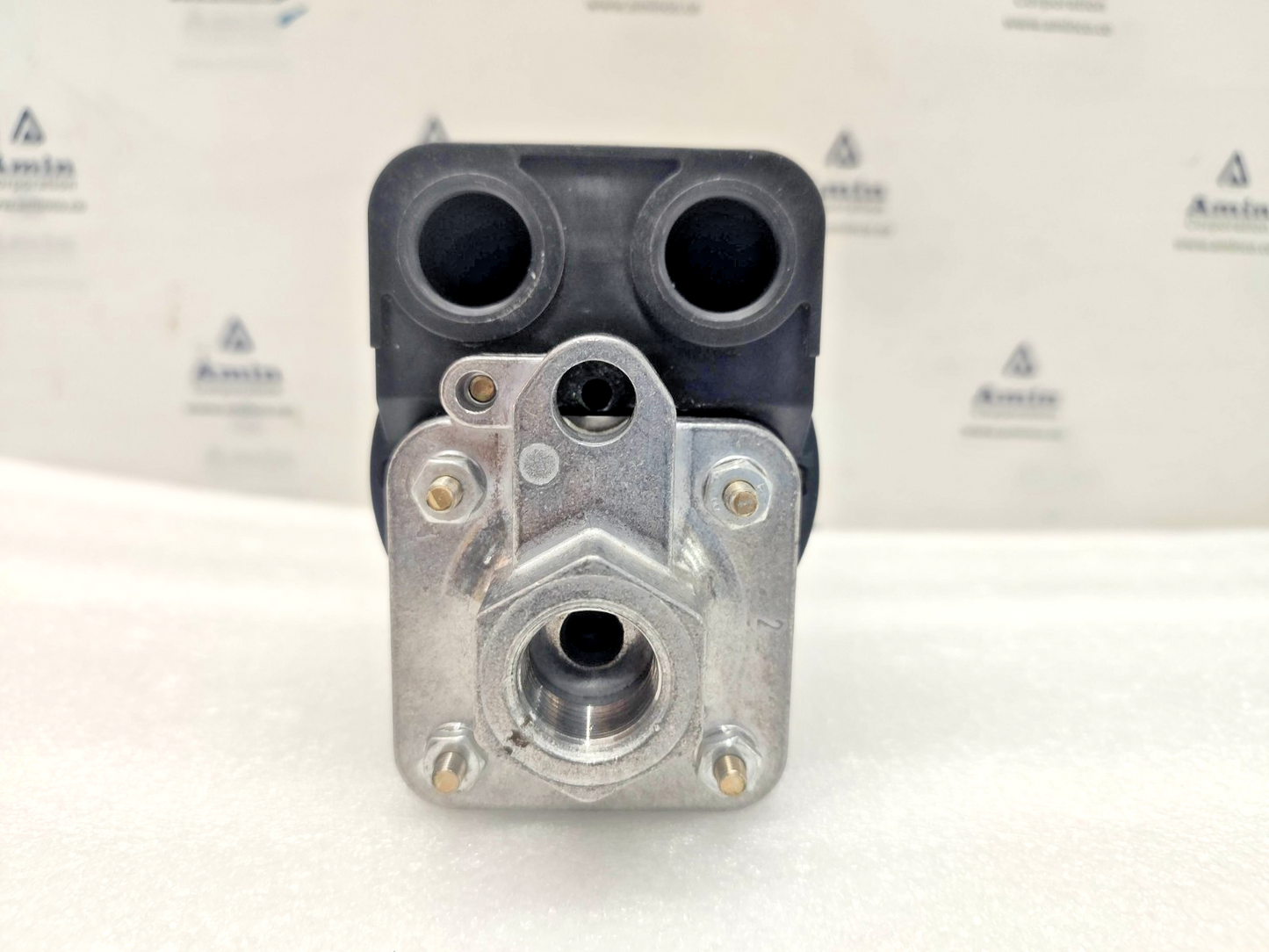 Condor MDR53/25 So-8 Pressure Switch AC-15, 4A, 250V, 4-5bar - NEW