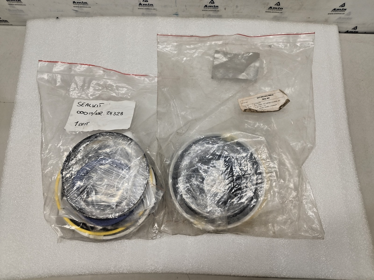 Macgregor P/N: 24328 Seal Kit 180/100 for Hyd. Luffing Cylinder - NEW