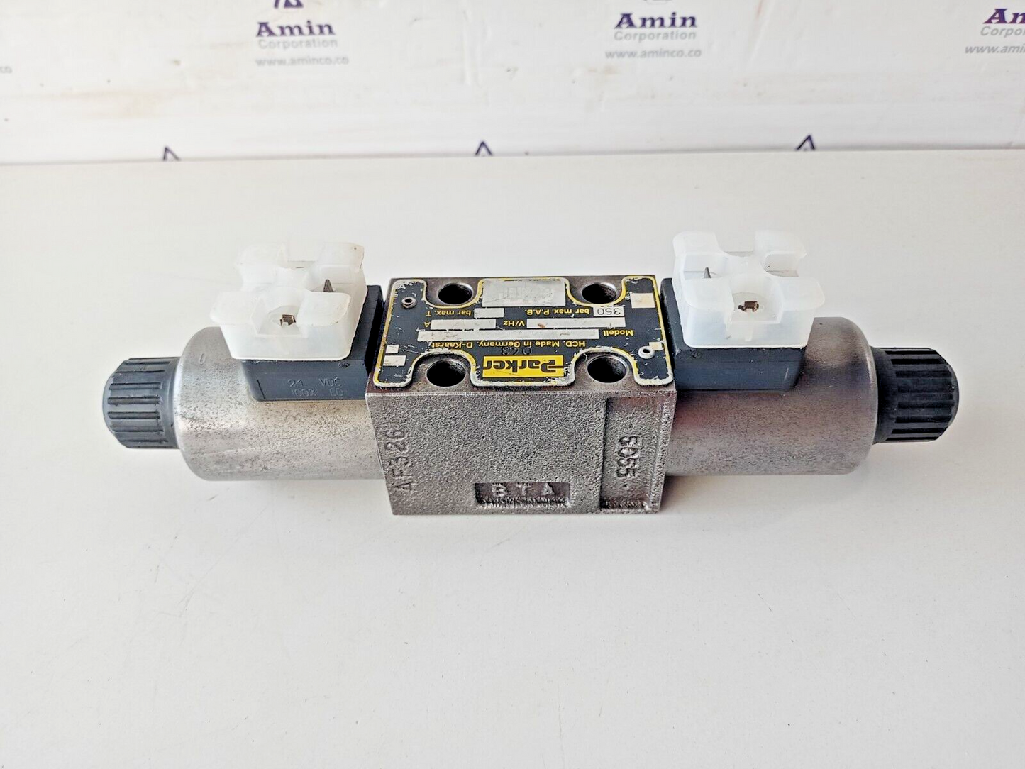 Parker D1VW20DNJW75X5448 24V, 350 bar max. Valve