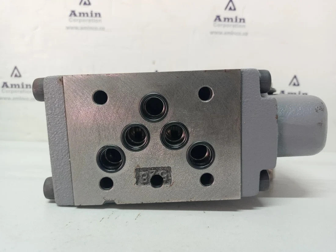 Tokyo Keiki Tokimec DG17S4-016N-JA-25 Directional control valve - NEW