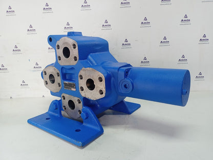 Rexroth MO-5018-01/1MO-32PHVCM11-007, R900247750 Hydraulic control block #2