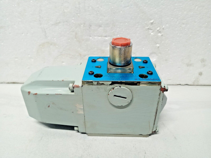 Kawasaki Rexroth 4WE10D-10L0/LW100NDL-B04 Solenoid Valve - NEW