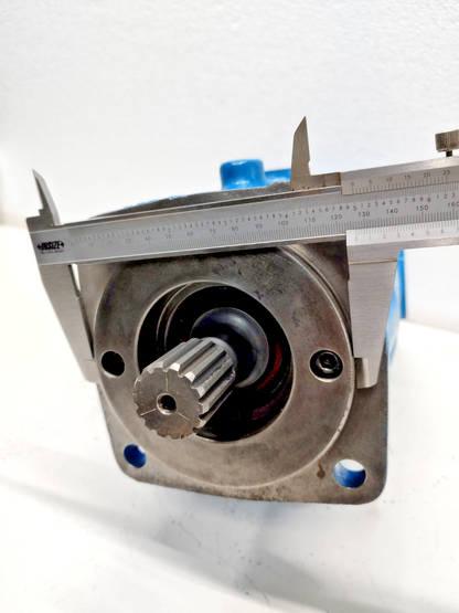 Eaton 4633-002 Hydraulic Fixed Displacement piston motor