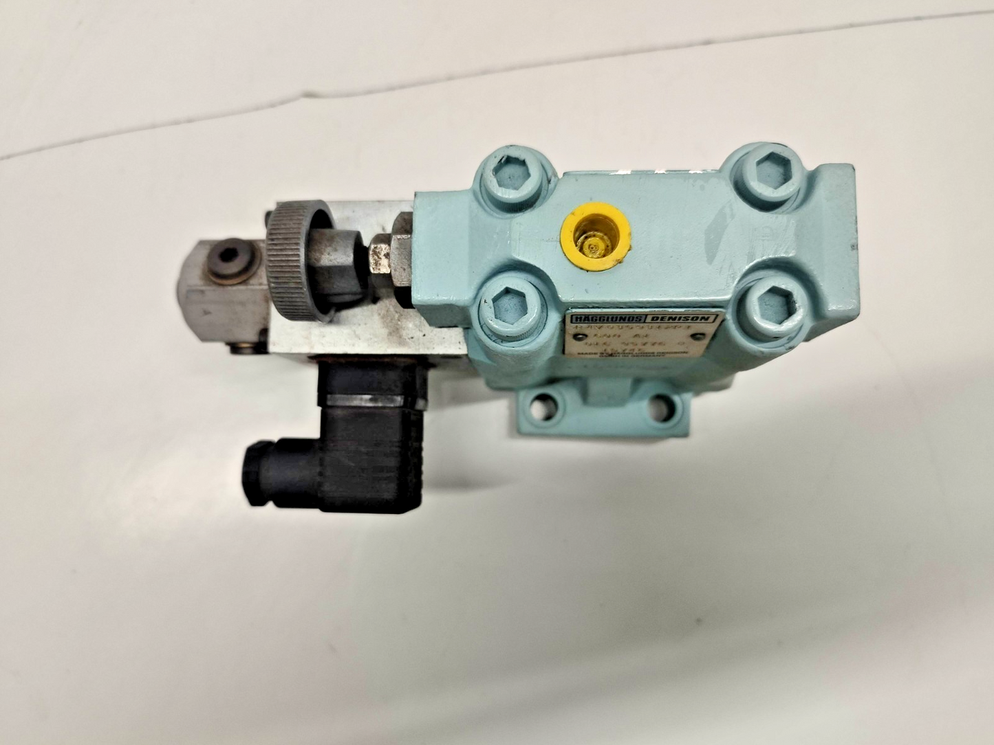 Denison VP01-30-0Q-A1 Proportional Valve R4V 03 593 12 P1 G0Q A1 Relief Valve