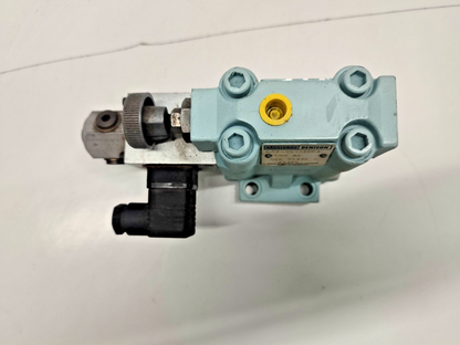 Denison VP01-30-0Q-A1 Proportional Valve R4V 03 593 12 P1 G0Q A1 Relief Valve
