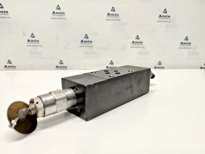 Duplomatic MCD5-DT/51N Direct operated Pressure Relief Valve 350bar Max. - NEW