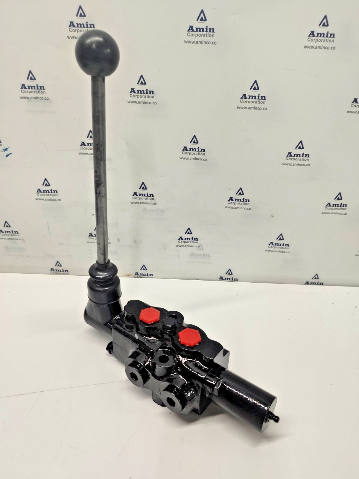 TTS Item No. 15817 Hydraulic Directional Control Valve - NEW